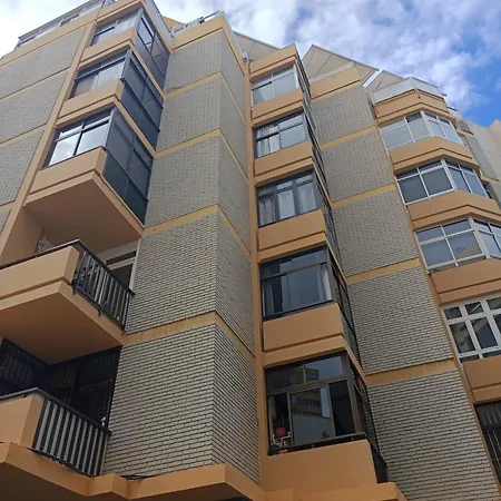 Yourcanterasbeachapartment Appartement *